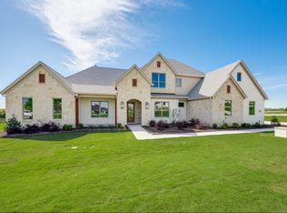 7731 Laura Lake Ln, Fort Worth, TX 76126