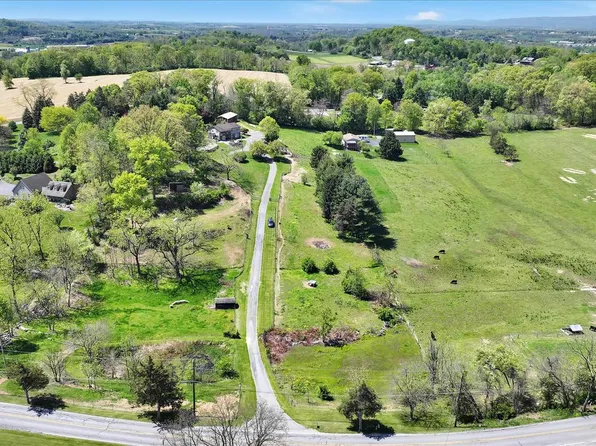 2145 Quarry Rd, Lebanon, PA 17046