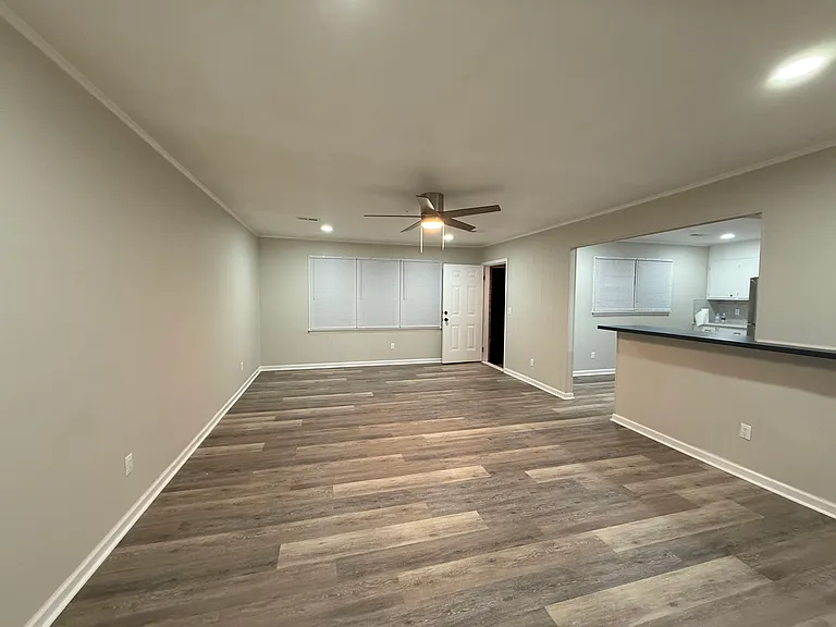 125 Heath St #127 — Photo 34