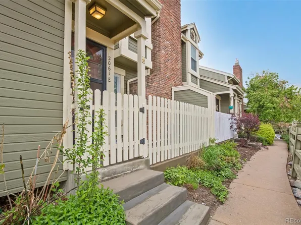 2061 S Helena Street #E, Aurora, CO 80013