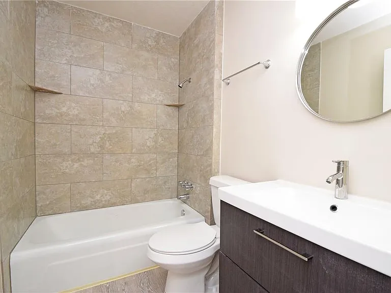 6400 Brookside Dr #B — Photo 14