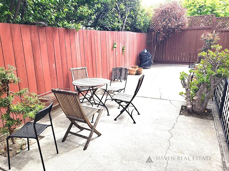 515 Kains Ave #2 — Photo 22