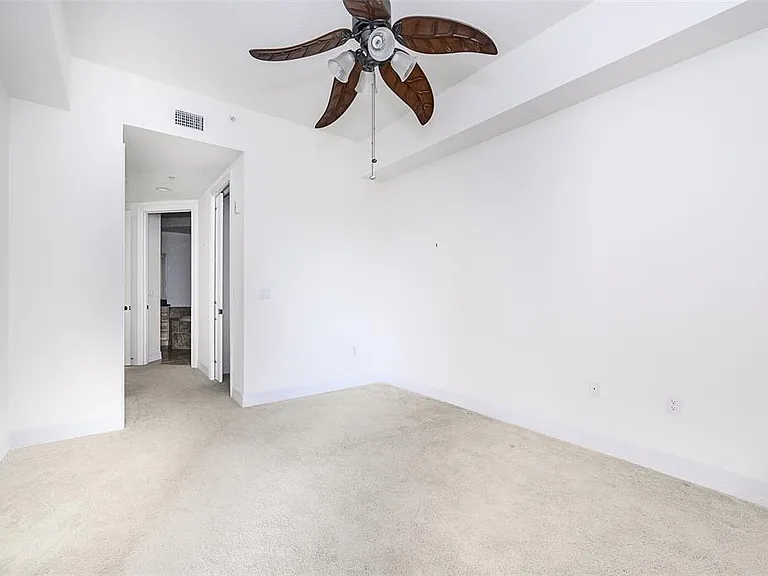 99 Vivante Blvd #404 — Photo 17