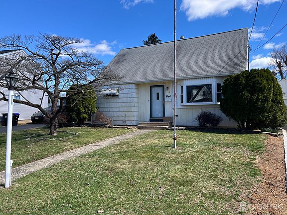 3rd image of 4 Rodney Rd