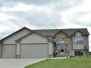 730 Ryan Rd, Mapleton, ND 58059