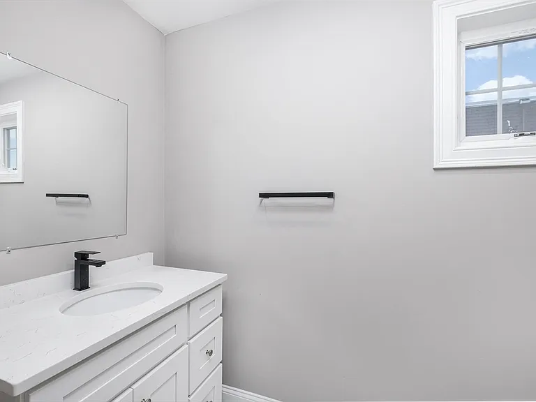 216 Vane St #2 — Photo 14
