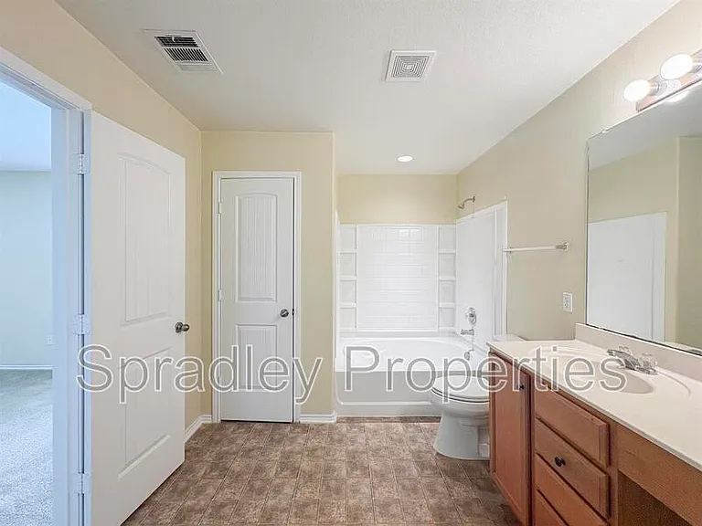 1047 Tumbleweed Trl — Photo 14