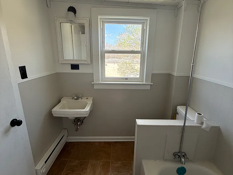 126 W Cleveland Ave #A — Photo 9