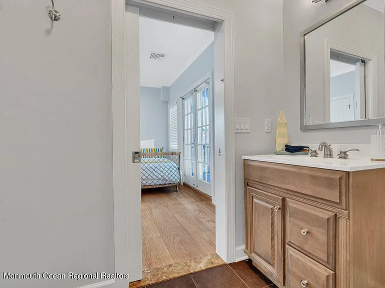 1302 Ocean Ave — Photo 41