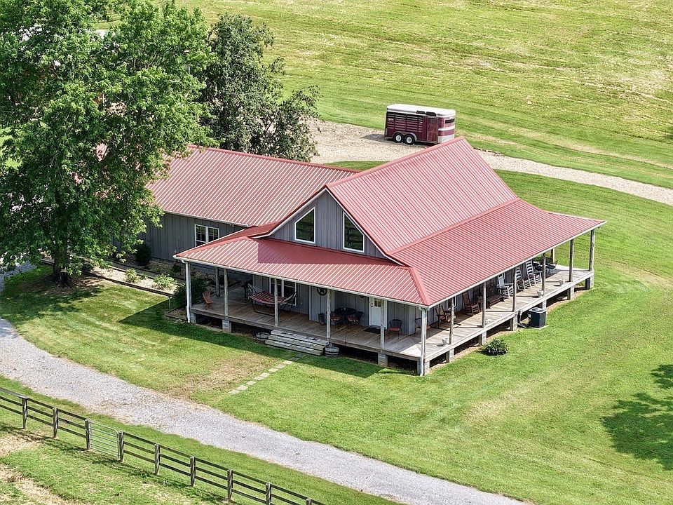 67th image of 161 Fowler Rd