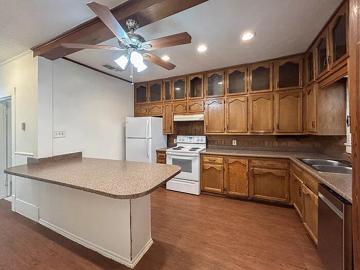 1201 Bolivar St — Photo 16
