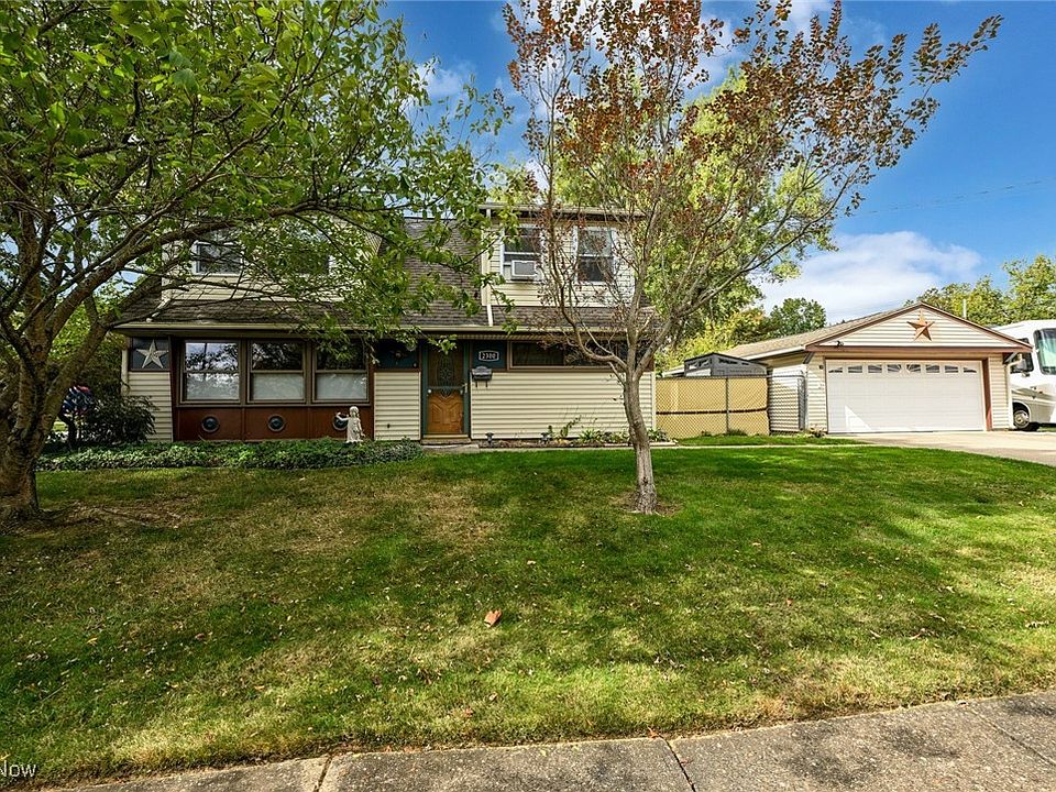 1st image of 2300 Larchdale Dr