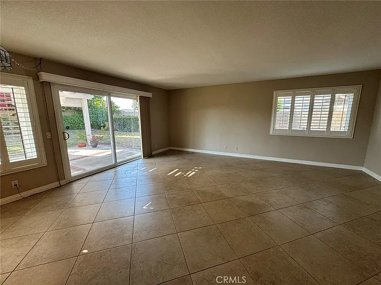 1827 Wellspring Dr — Photo 8