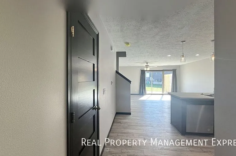9719 W Broek Dr — Photo 6