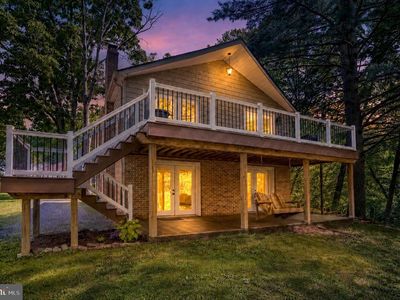 156 Lakeside Dr, Fredericksburg, PA, 17026