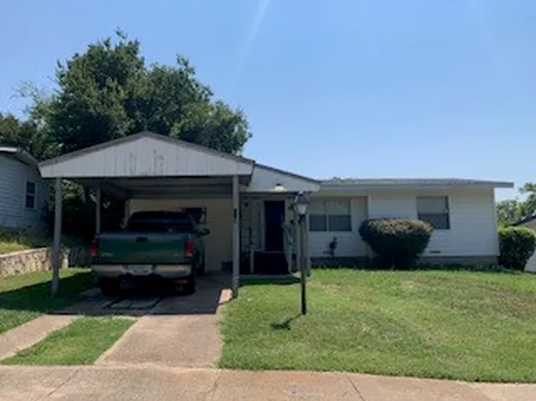 710 E Strong Pkwy, Grand Prairie, TX 75050