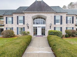 324 Russell Rd APT 113, Westfield, MA 01085