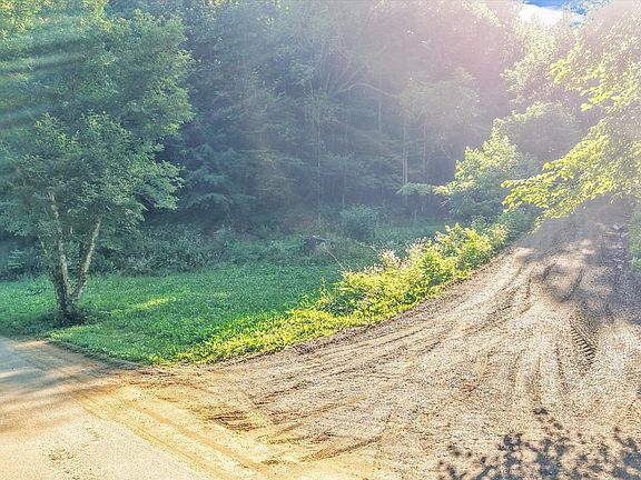4th image of 1717 Long Branch Rd