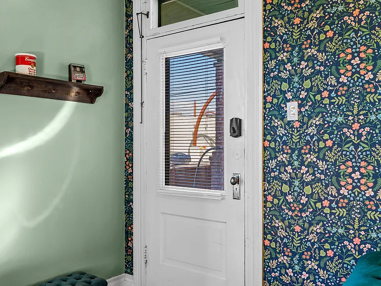 25 W 18th St #1 — Photo 8