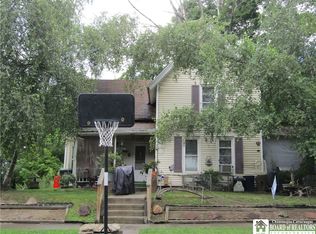 825 Prendergast Ave, Jamestown, NY