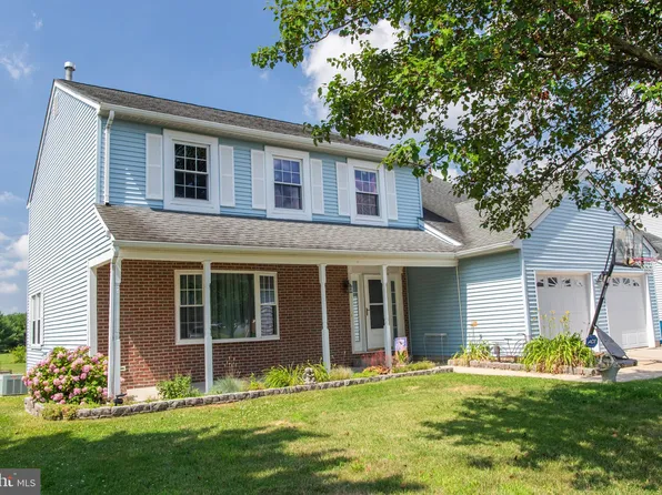 17 Appletree Ln, Sewell, NJ 08080