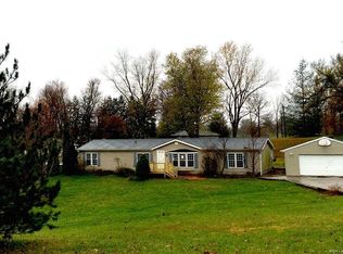 885 Forest Gln NE, Corydon, IN 47112