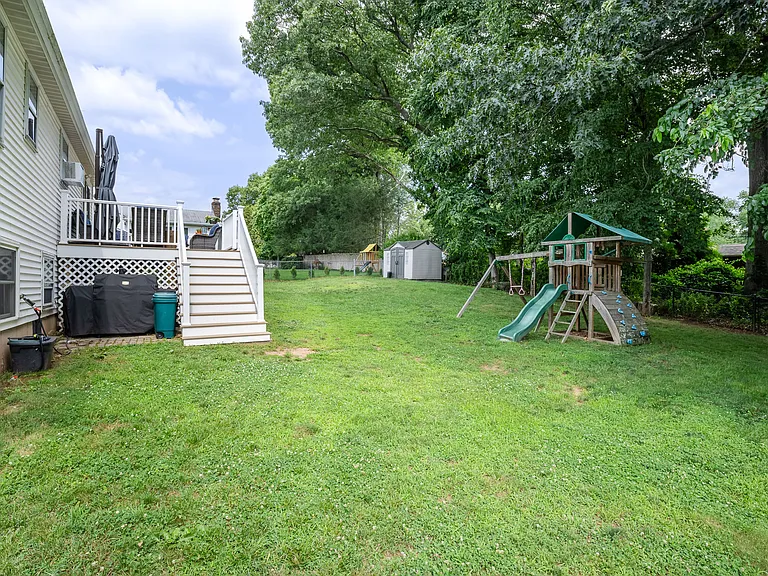 164 Tanglewood Dr — Photo 30