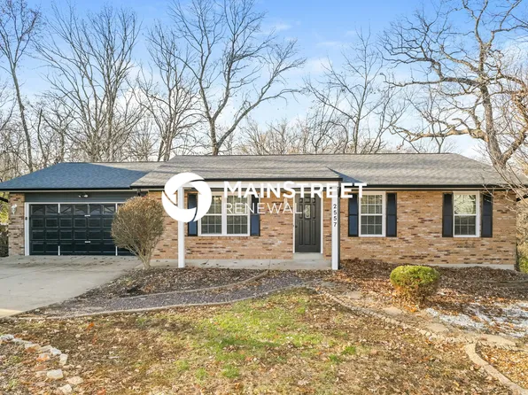 2557 Tricia Ln, High Ridge, MO 63049