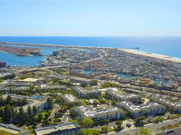 230 Lille Ln APT 105, Newport Beach, CA 92663