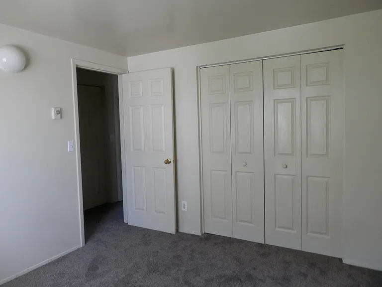 20-28 S 6th St #20 — Photo 5