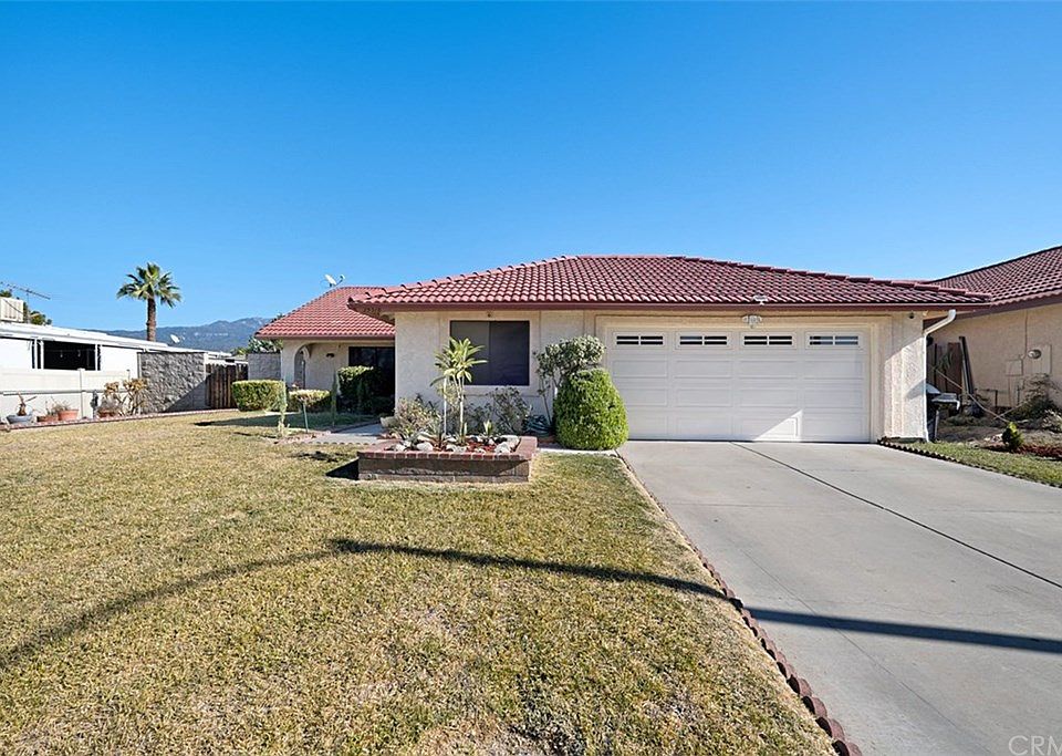 1st image of 25378 Germaine Ln