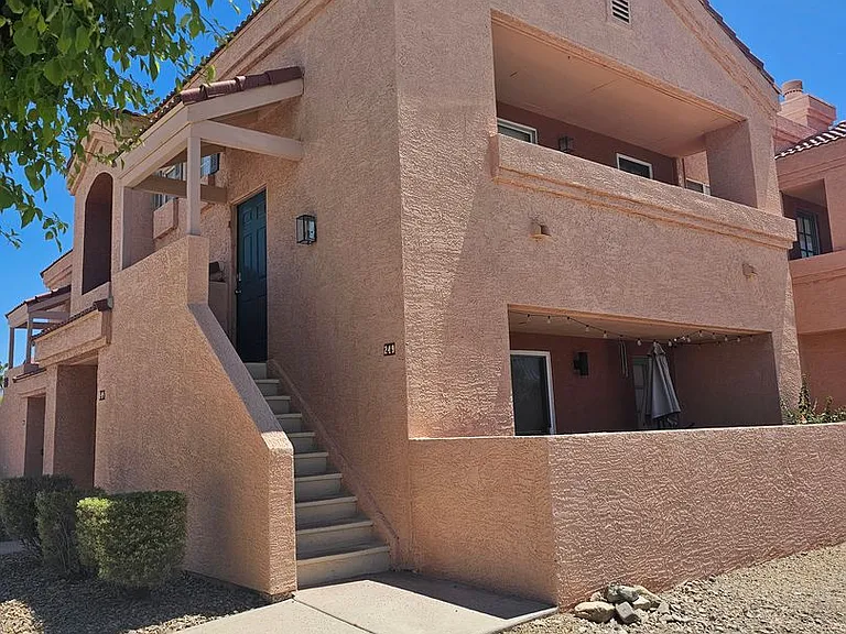 1650 Smoketree Ave S #249 — Photo 2