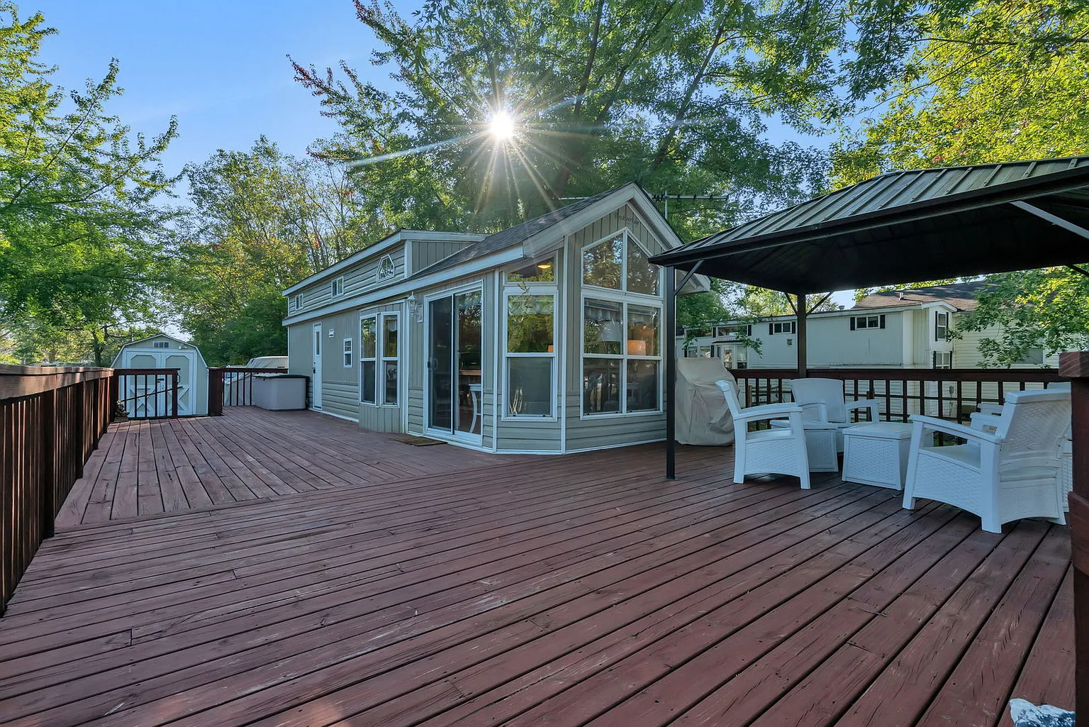 220 Largemouth Ln photo 1