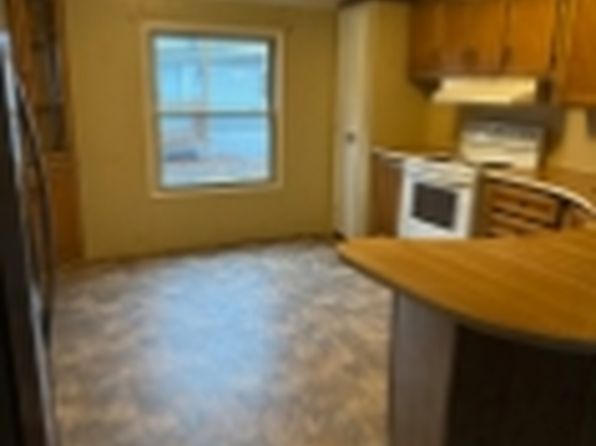10 Williams Ln