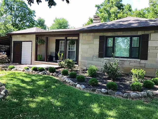 3 bed, 1490 sqft, $3,750 — Photo 2