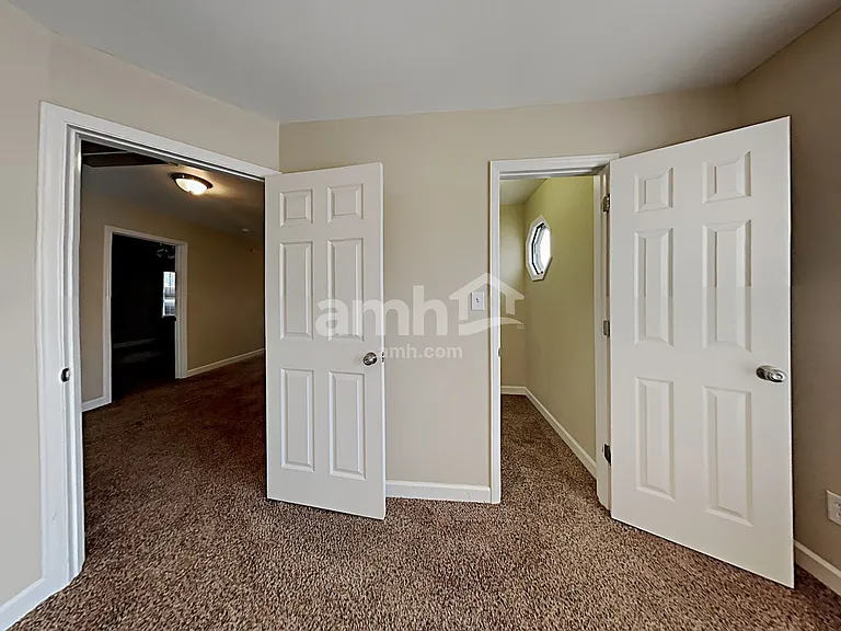 809 Old Ash Ct — Photo 16