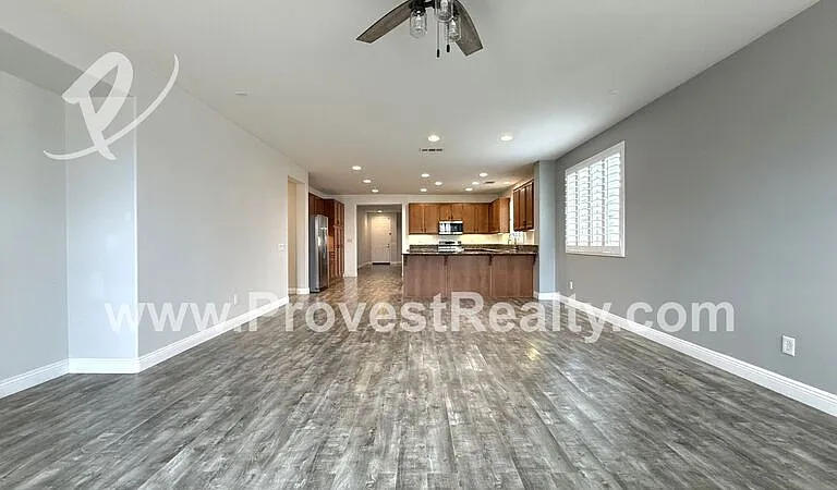 8440 Hoover Ct — Photo 9
