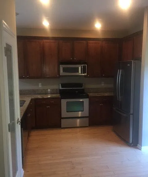 2928 Woodland Park Dr — Photo 6