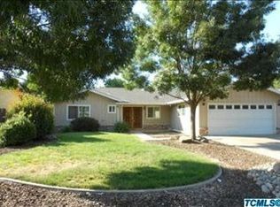 1125 E Howard Ct, Visalia, CA
