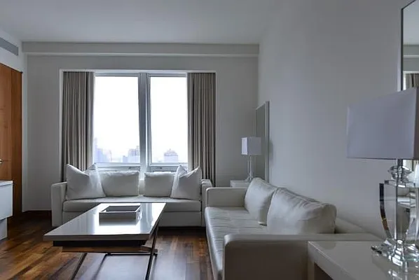 Rented by 212 Consulting Corp | media 43