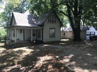 1017 Claflin Rd, Manhattan, KS 66502