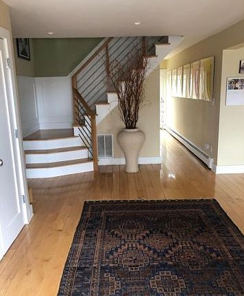 2nd image of 55 Saratoga St