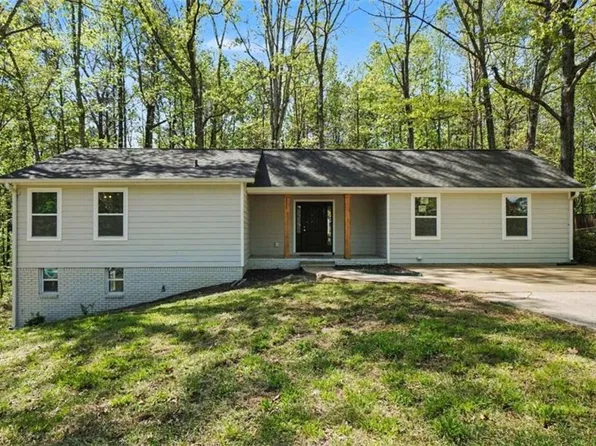 1441 Cahaba Dr SW, Atlanta, GA 30311