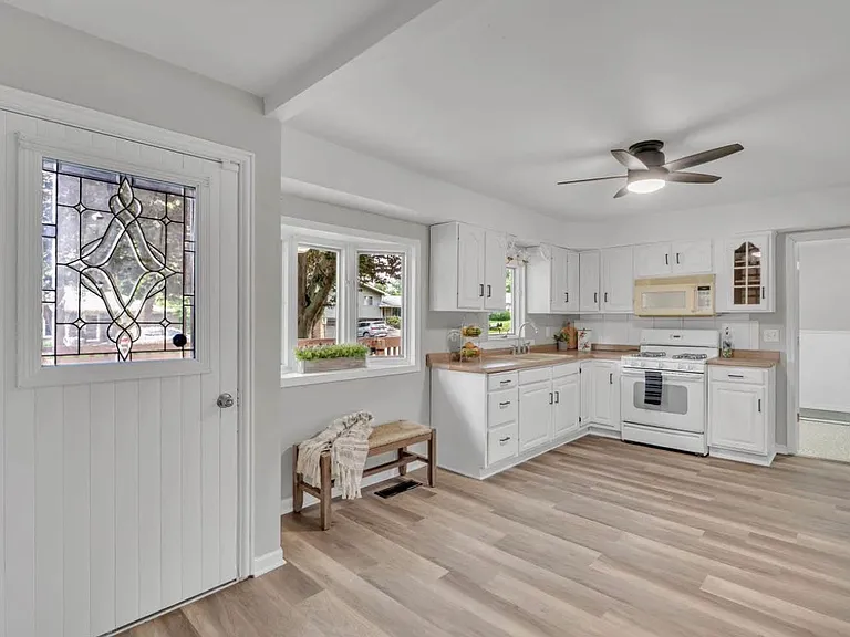 6127 Fair Ave — Photo 6