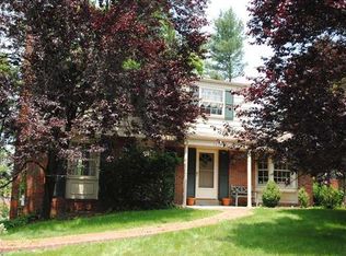 503 Glengary Dr, Pittsburgh, PA