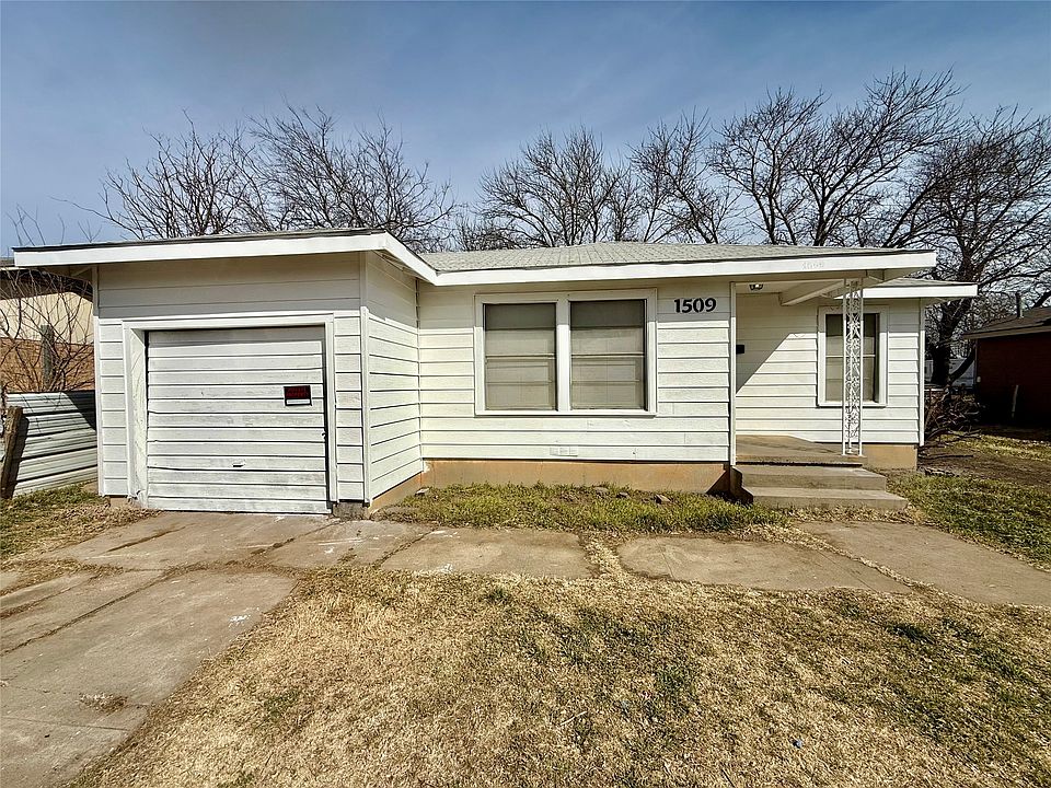 1st image of 1509 SE 18th St