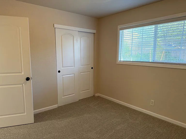 8808 Mohawk Way — Photo 24