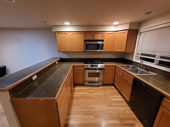 8506 Nesbit Ave N APT C, Seattle, WA 98103