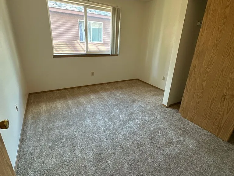 1265 NW Stannium Rd — Photo 3