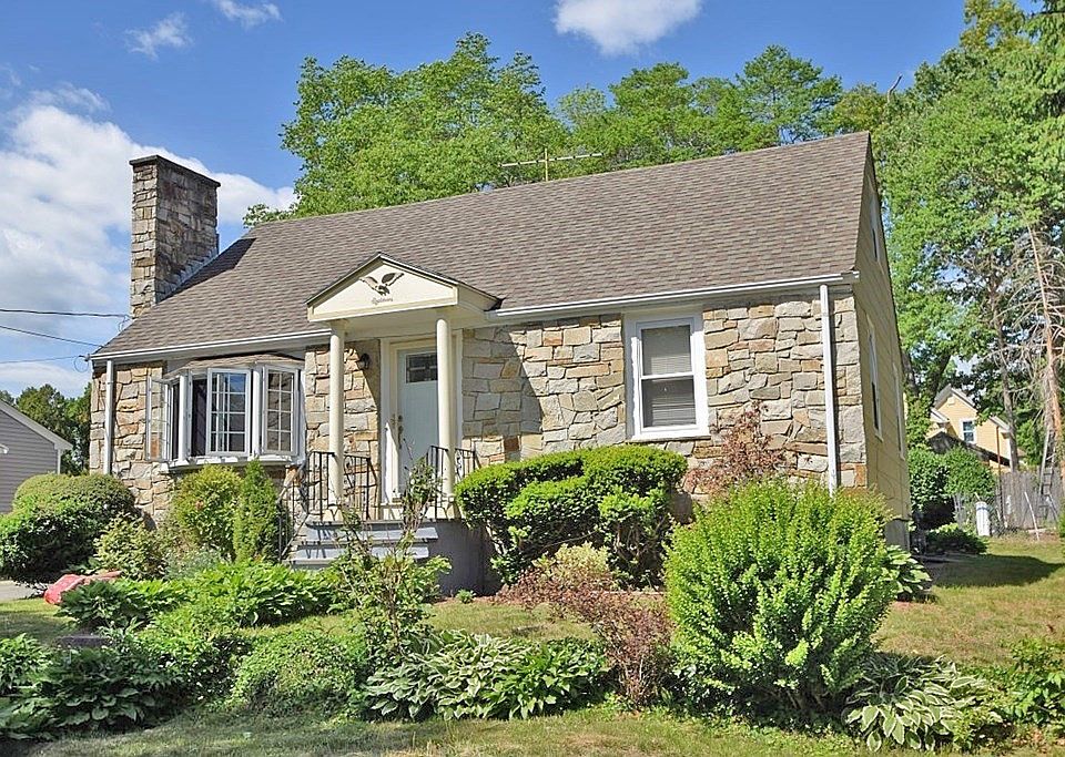 18 Abbey St, Randolph, MA 02368 Zillow